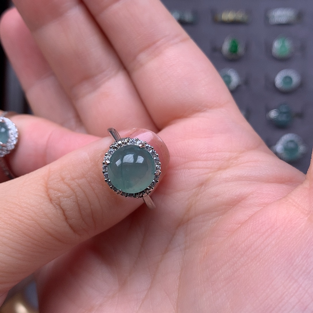 y***u翡翠银S925镶嵌戒指