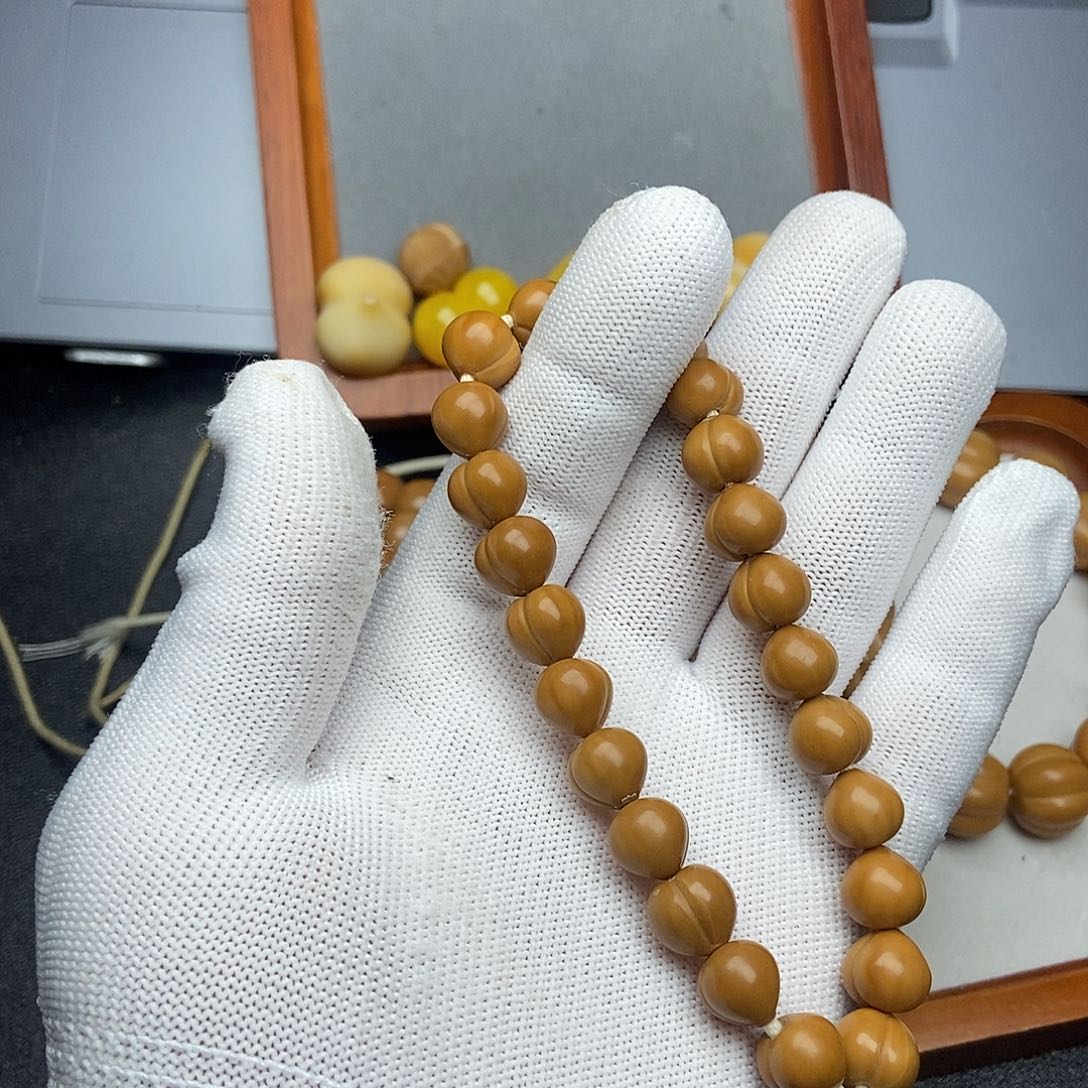 凯***伯吊坠猴头核桃反油