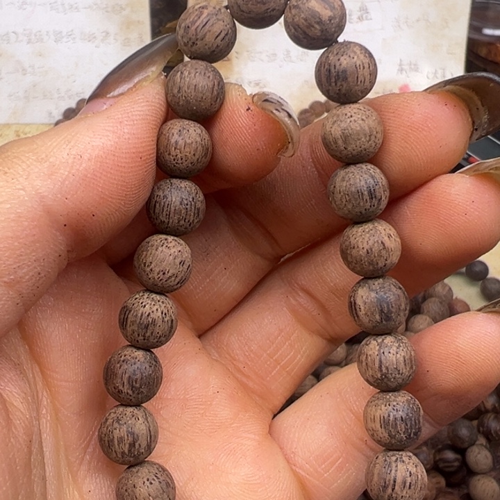 降真香降真香08圆珠黄白油23颗