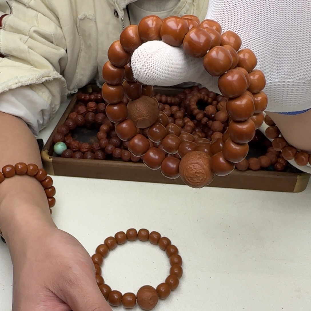 猴头核桃手串140-红串龙岩12