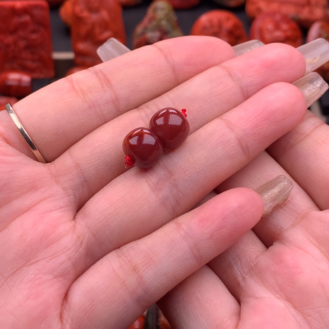 南红玛瑙南红川料原矿牛血红老型对珠10.2mm未镶嵌