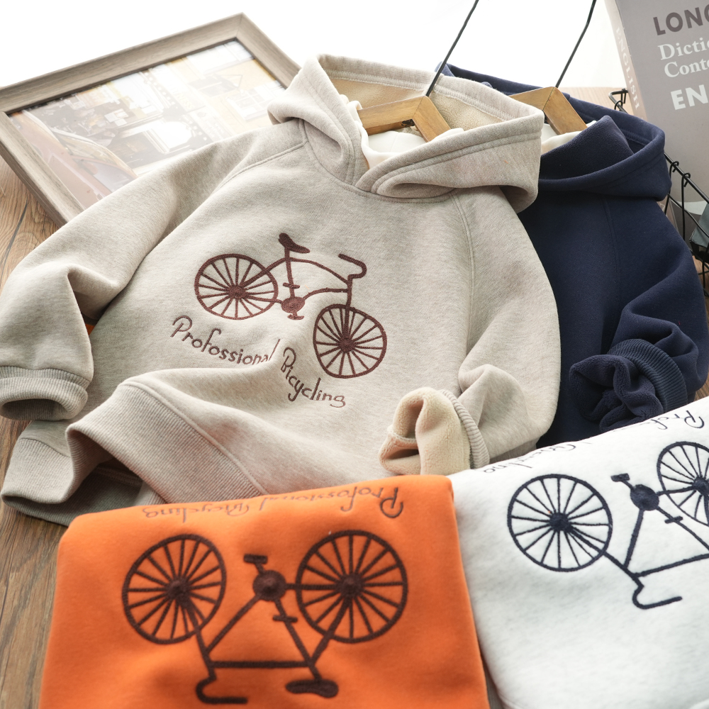 自行车刺绣秋冬款假两件儿童连帽卫衣中大童加绒长袖上衣MT25201