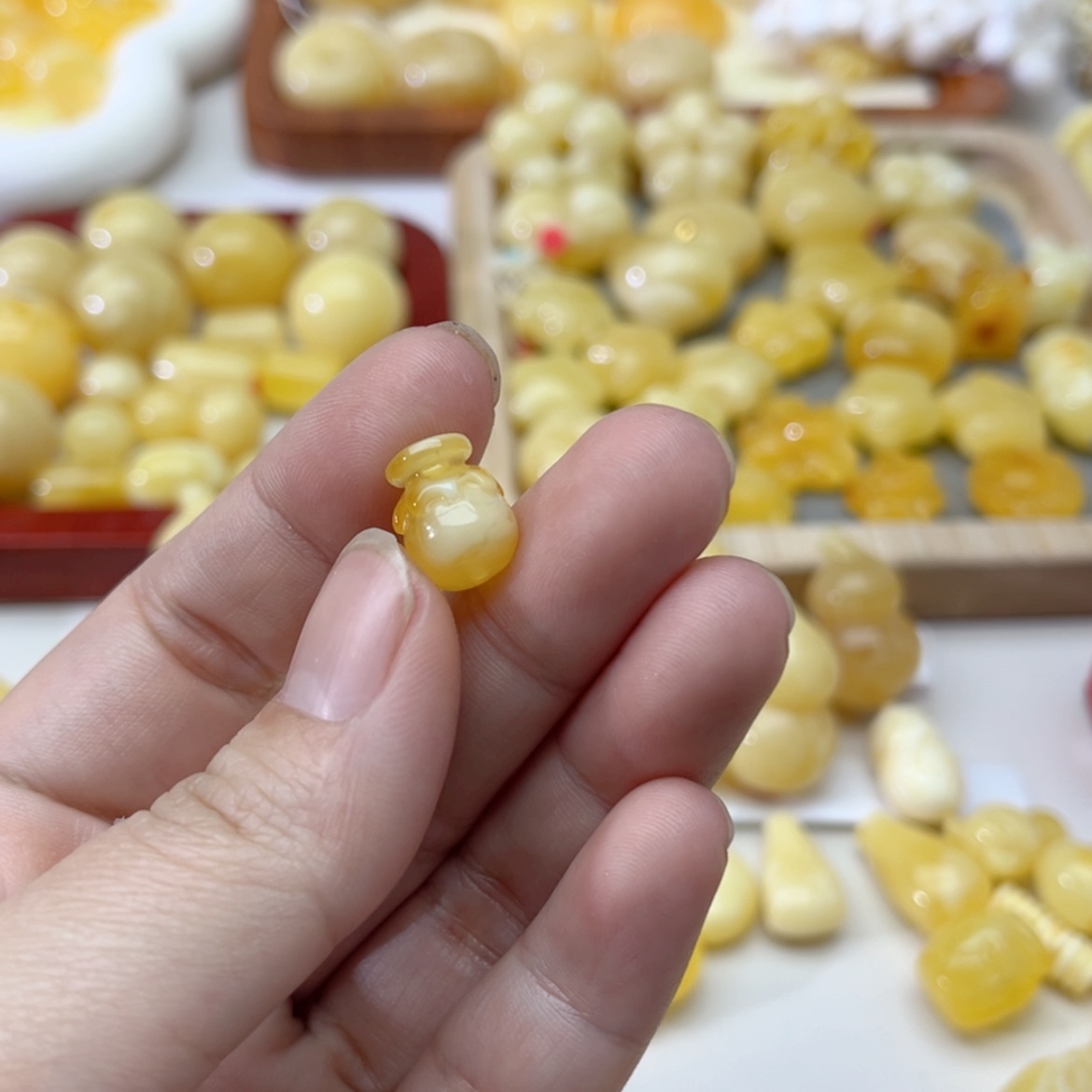 【闪购商品】未镶嵌蜜蜡裸石配饰