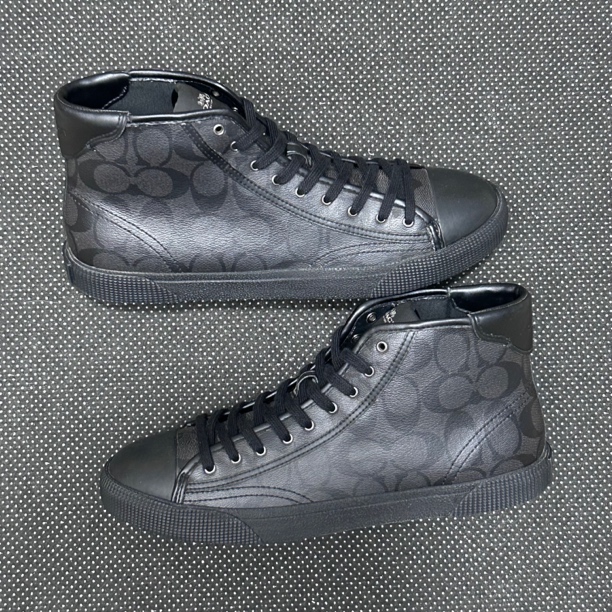 95新 COACH/蔻驰 41码 内长26cm 满印 成色很新 穿几次 秒价