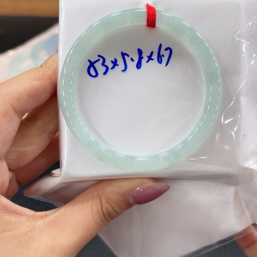 未镶嵌手镯翡翠翡翠