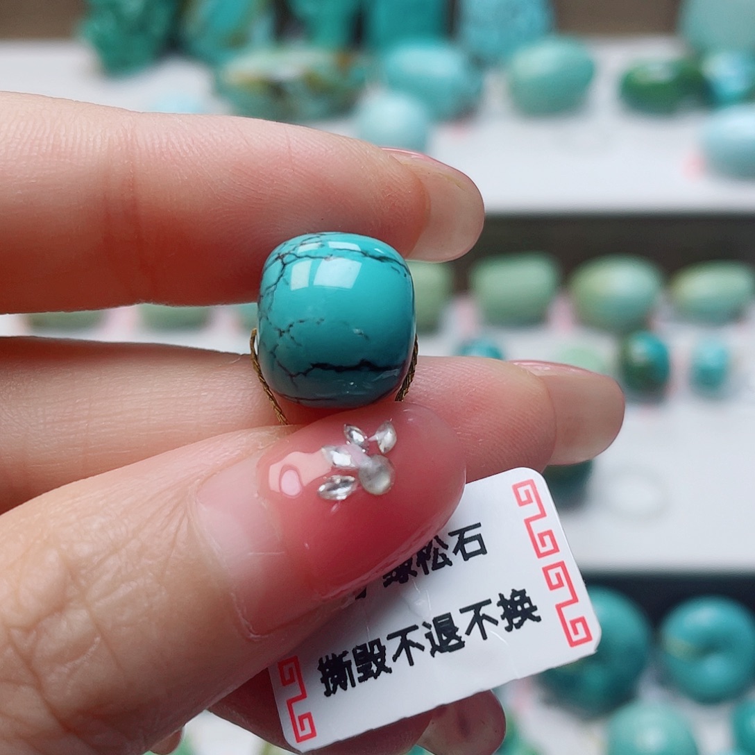 T***0未镶嵌绿松石挂件