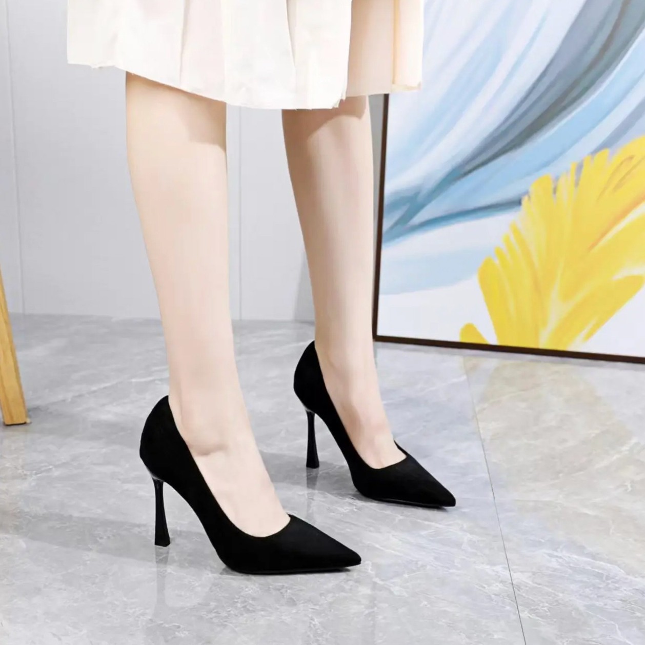 2026新款浅口高跟鞋百搭黑色细跟职业尖头上班工作绒面单鞋女