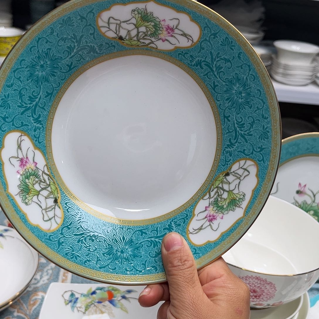 瓷片珐琅彩八寸深盘四个