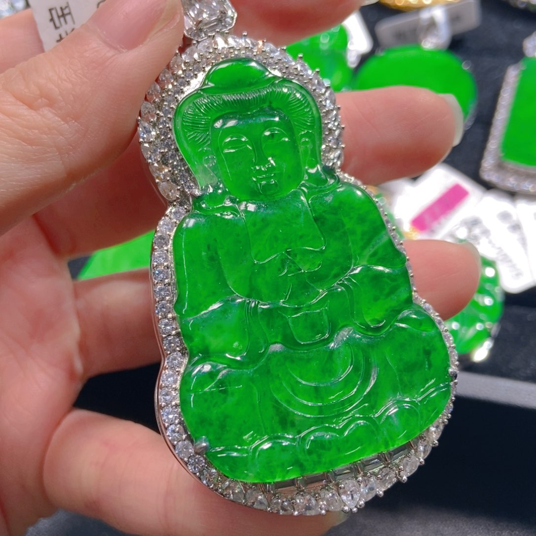 翡翠吊坠(不含链)未镶嵌