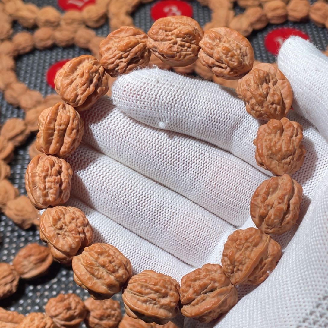 。***金手串文玩核桃嵩山蛤蟆头原皮疙瘩纹