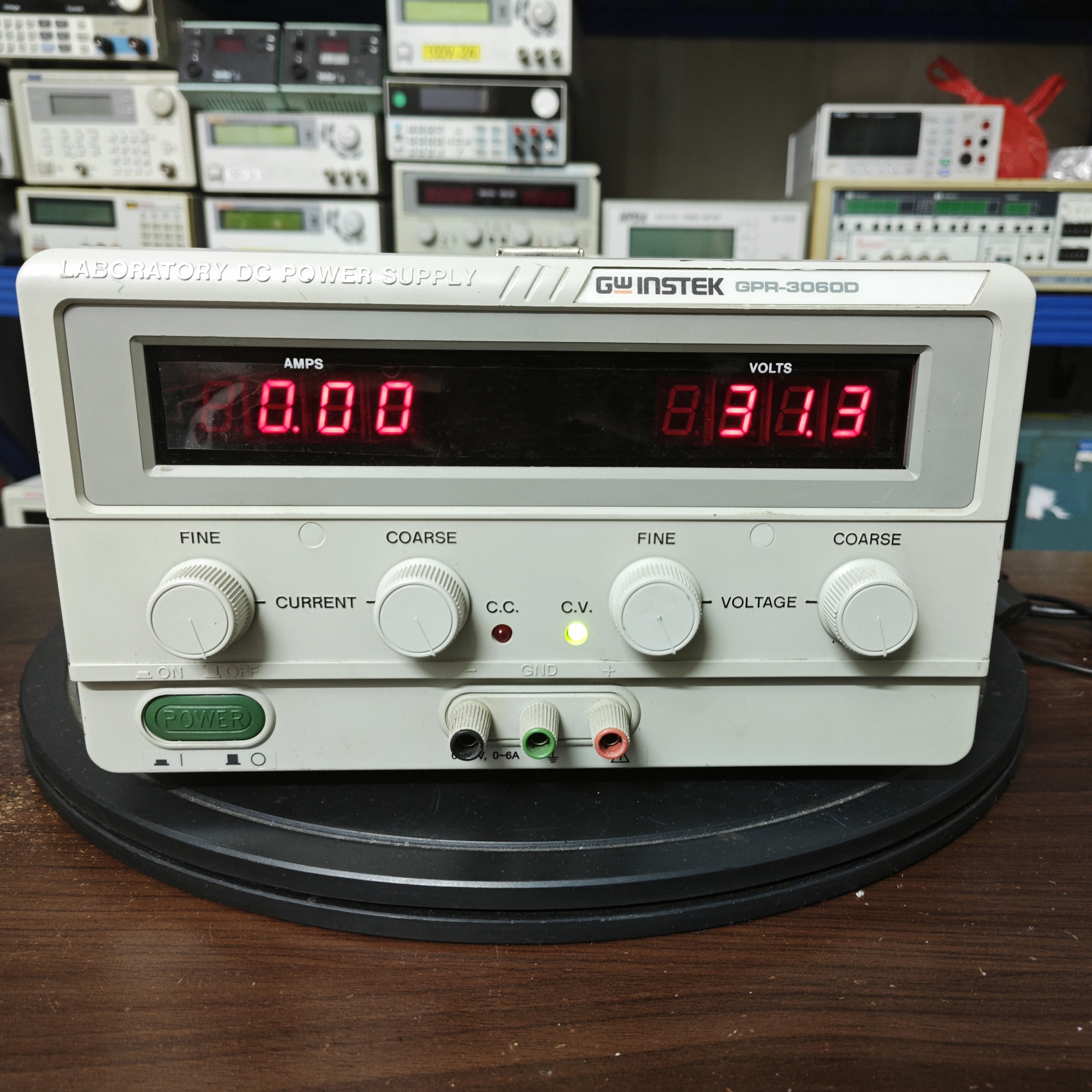 固纬GPR-3060D大功率可调直流稳压电源适用于实验检测