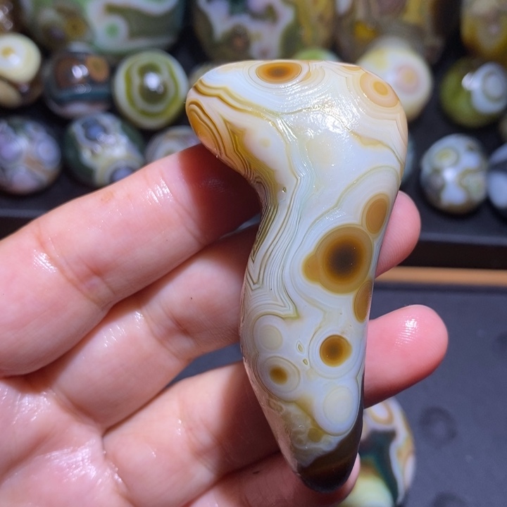 未镶嵌玛瑙/玉髓珠宝半成品132