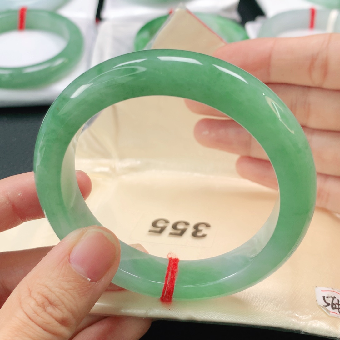 未镶嵌手镯翡翠缅甸56