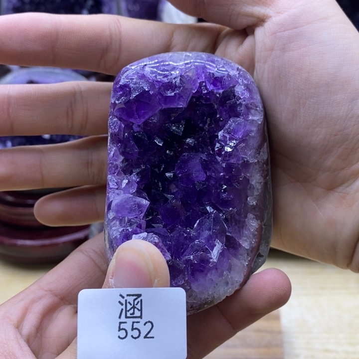 水晶大型摆件（非配饰）未镶嵌