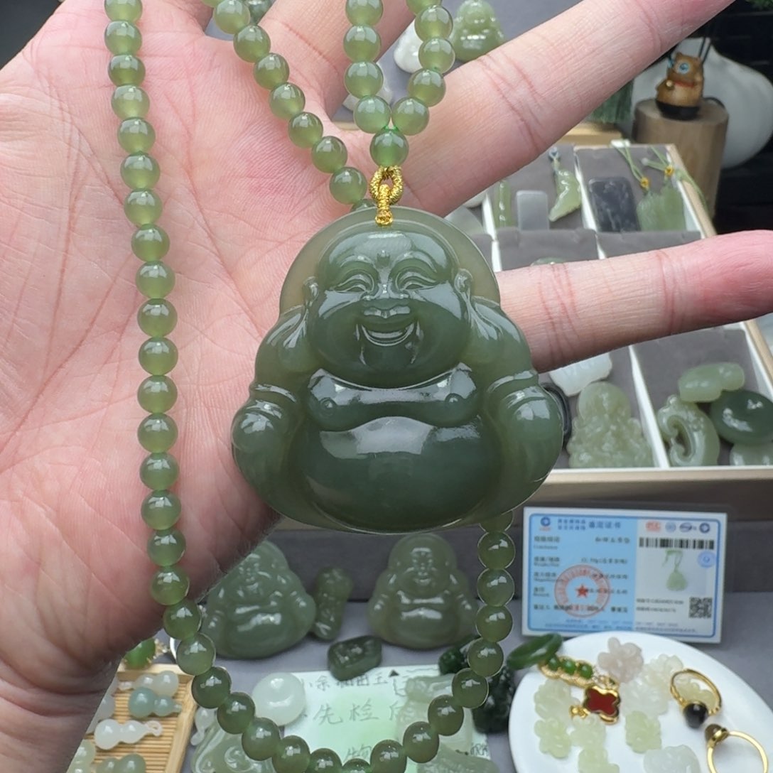 和田玉颈饰未镶嵌