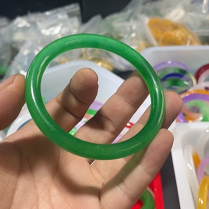 翡翠颈饰未镶嵌价格