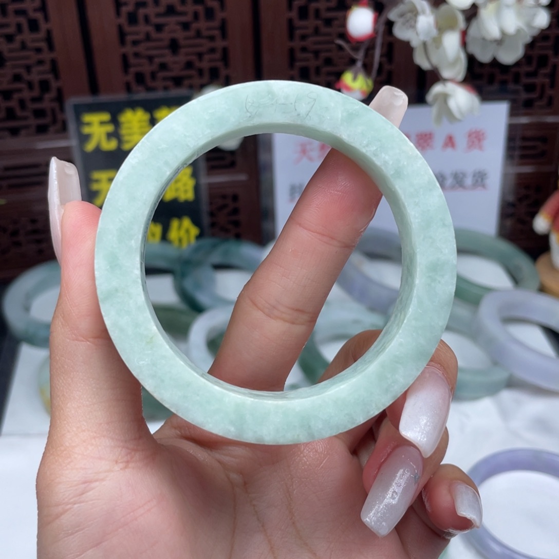 定制翡翠未镶嵌翡翠A货