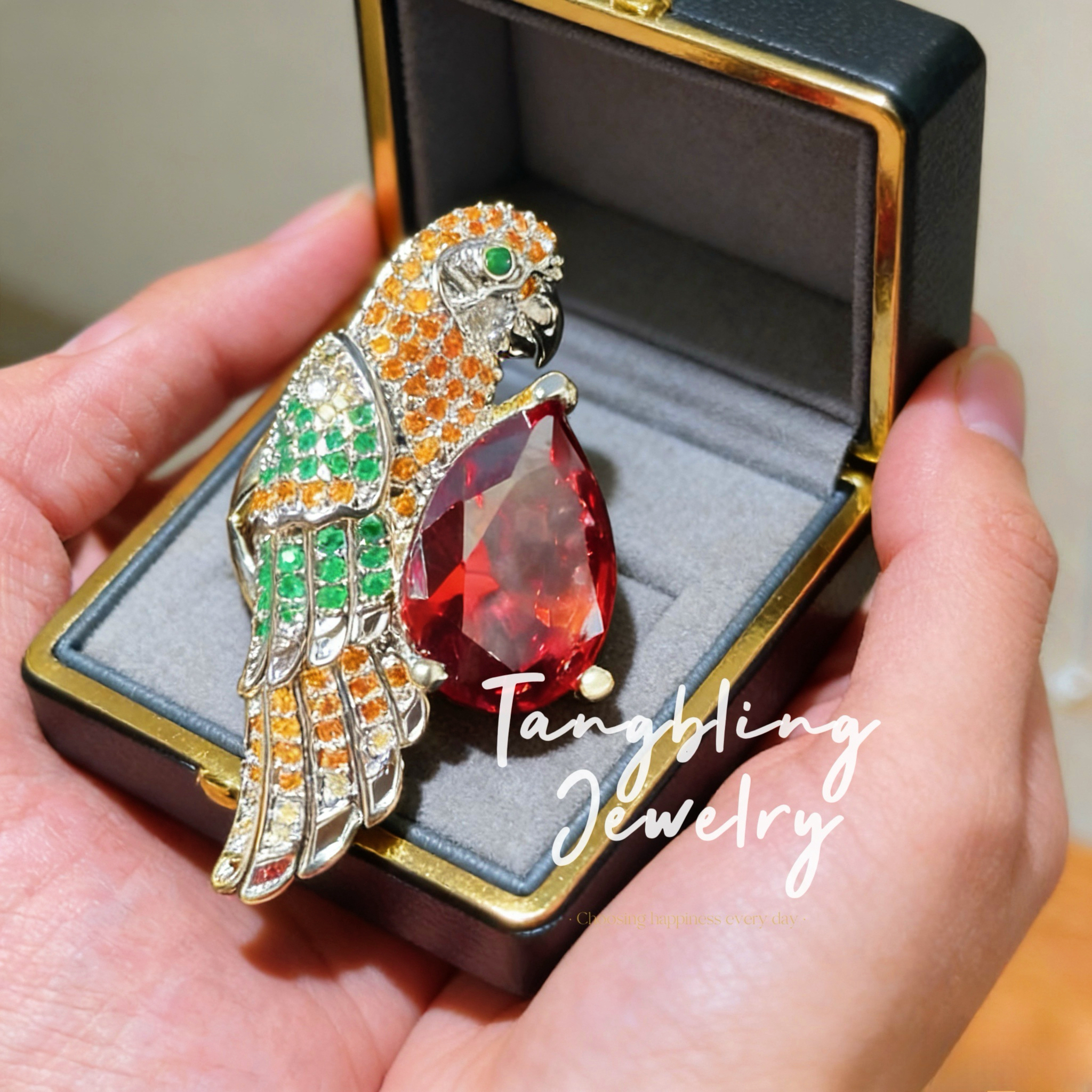 铜合金戒指 红色鹦鹉开口高奢满钻戒指