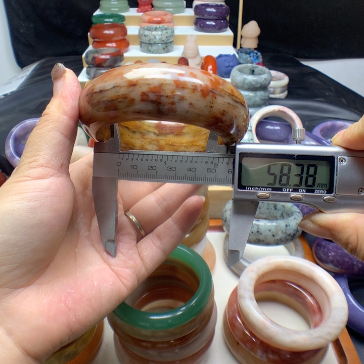 未镶嵌手镯石英质玉╰****°