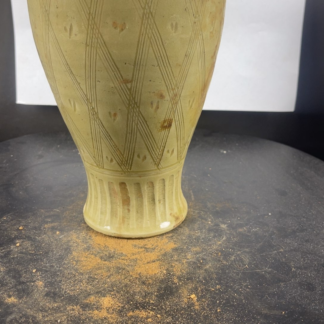 罐漂亮的小瓷娃娃