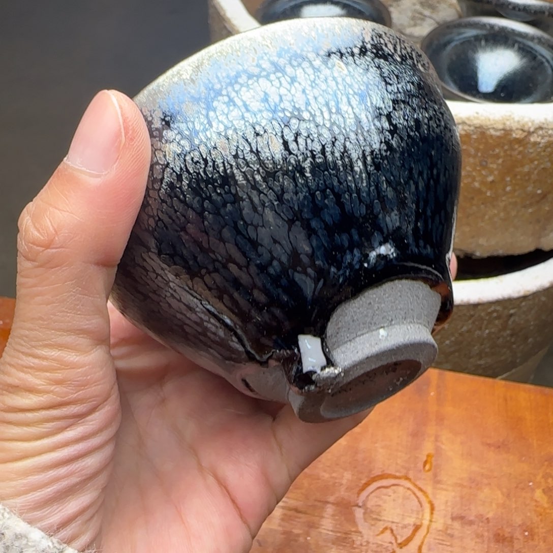 茶盏玲珑茶香扑鼻