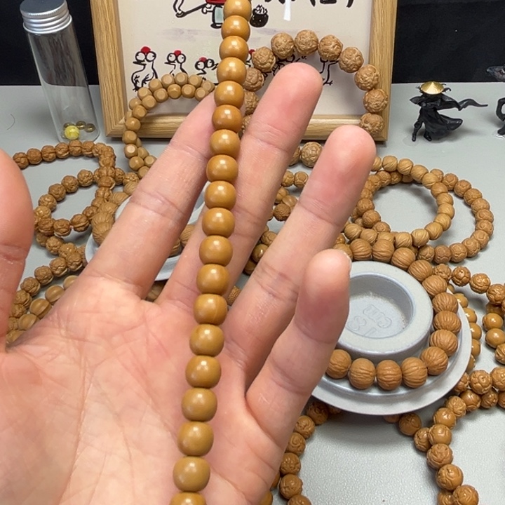 猴头核桃手串阿****?小老型