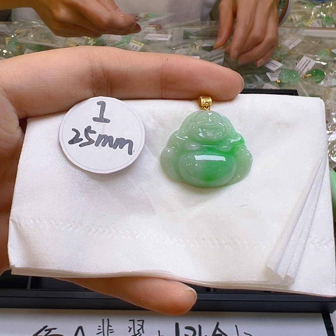 翡翠吊坠(不含链)18K金镶嵌翡翠