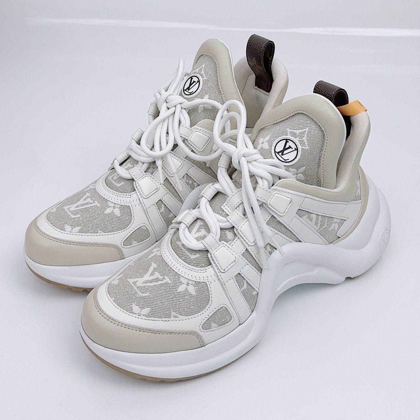 99新 LouisVuitton/路易威登 37.5码/满印拱桥老爹鞋/98新/ff1916