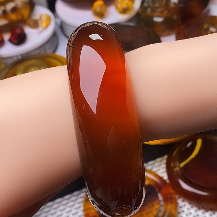 琥珀未镶嵌手镯手镯