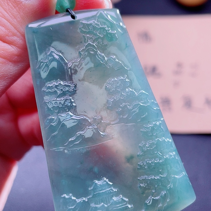 翡翠吊坠(不含链)未镶嵌