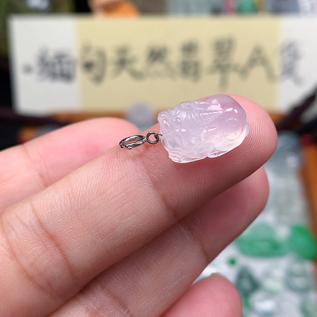 翡翠裸石18K金镶嵌缅甸天然A货翡翠冰种貔貅