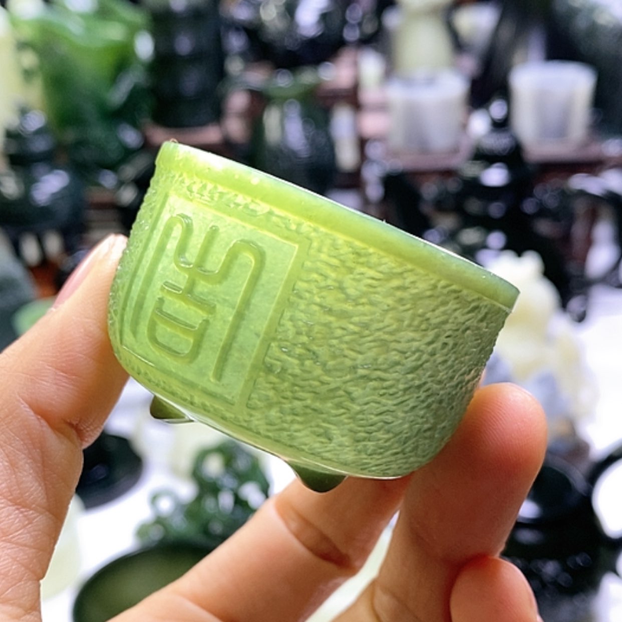 【闪购商品】和田玉（青玉）摆件未镶嵌吉祥杯