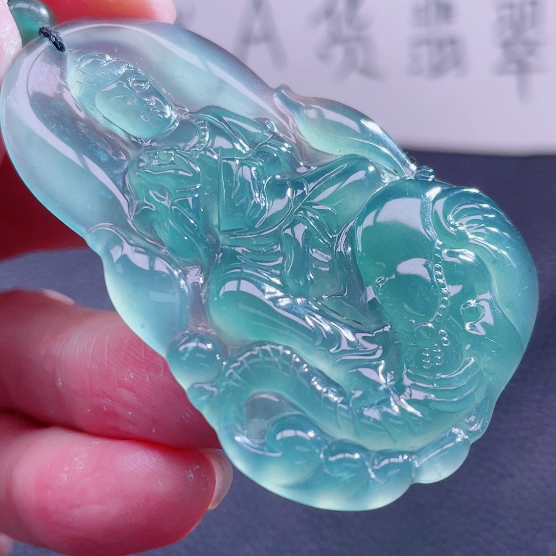 翡翠颈饰未镶嵌999999999