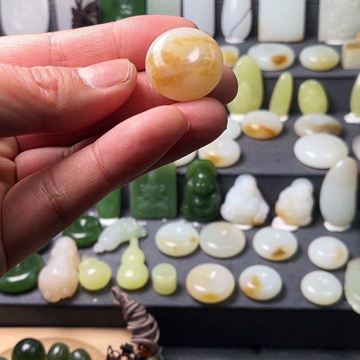 和田玉（糖玉）未镶嵌包链