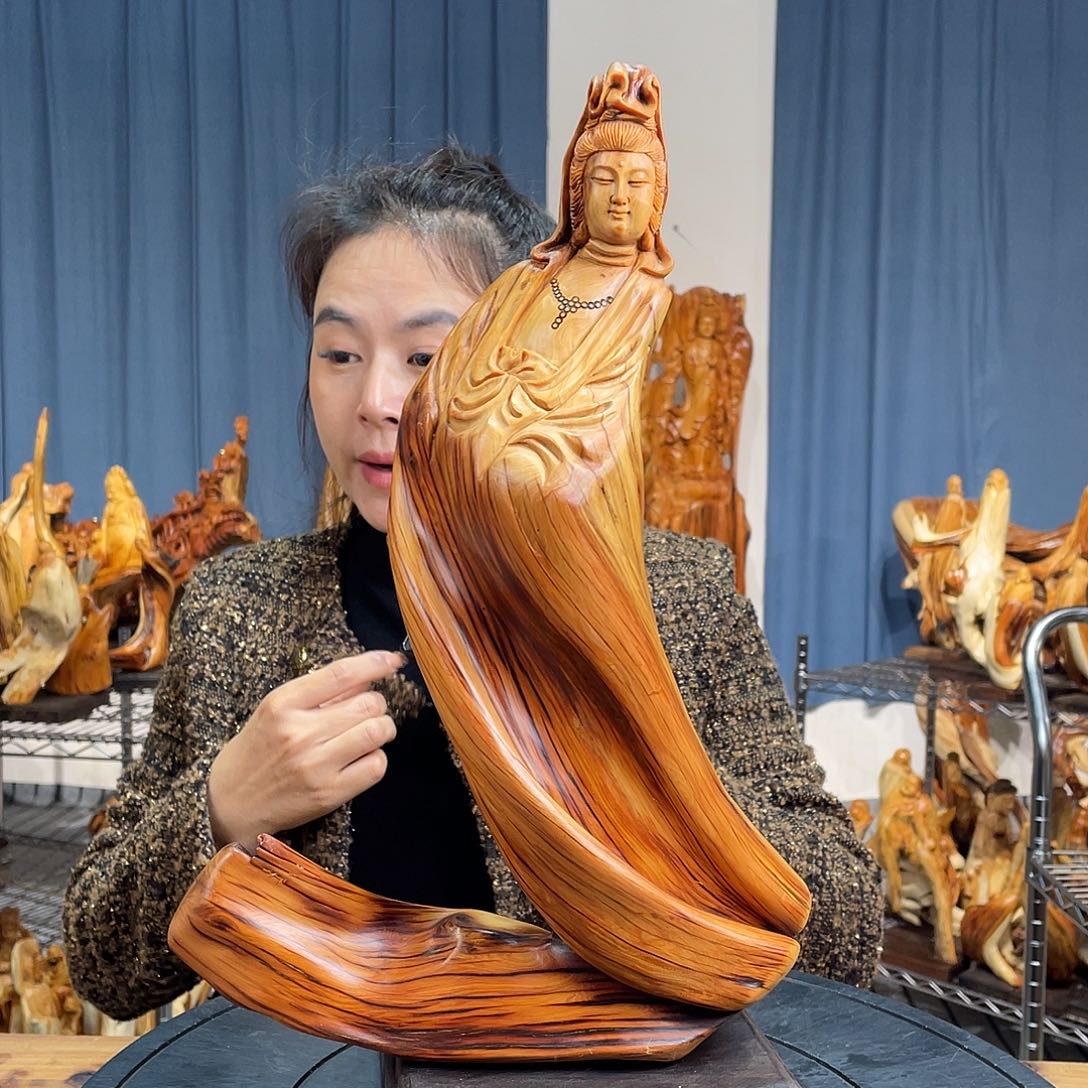 柏木（崖柏）随型艺术根雕