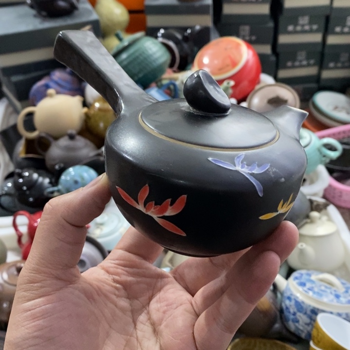 陶瓷艺术品及陶瓷制品