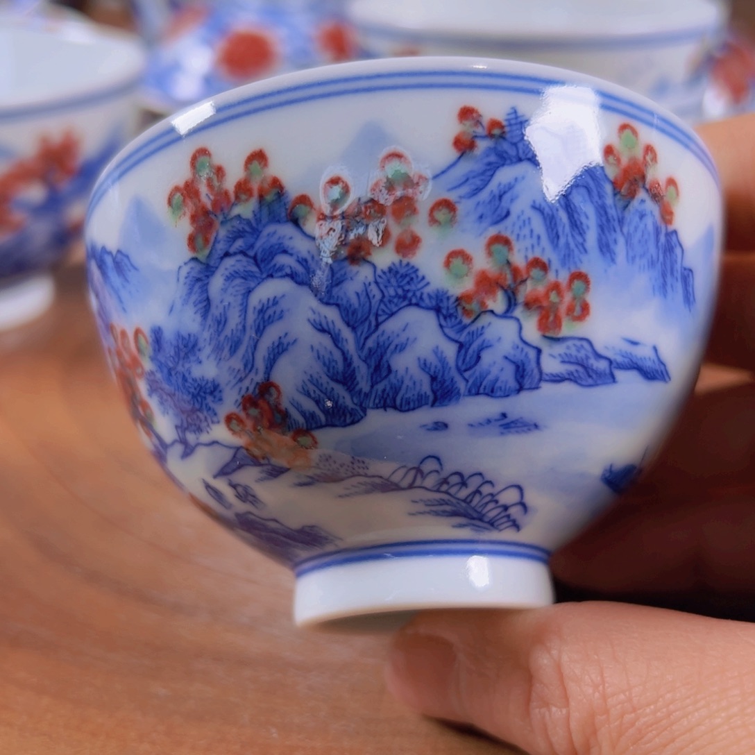 榛*香青花釉里红山水鸡心杯