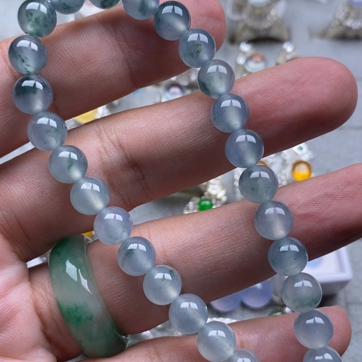 定制翡翠未镶嵌高冰飘花7.5mm