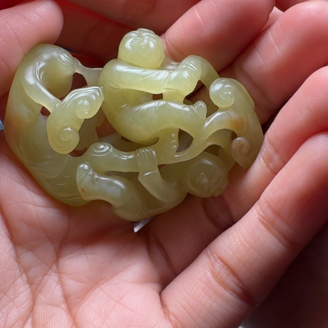 和田玉颈饰未镶嵌墨*轩