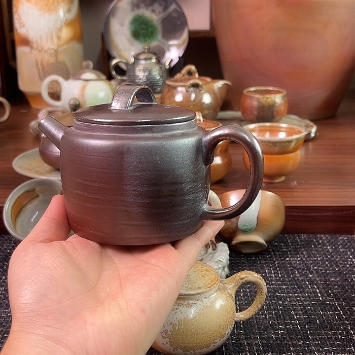 柴烧黑陶汉瓦皮革纹