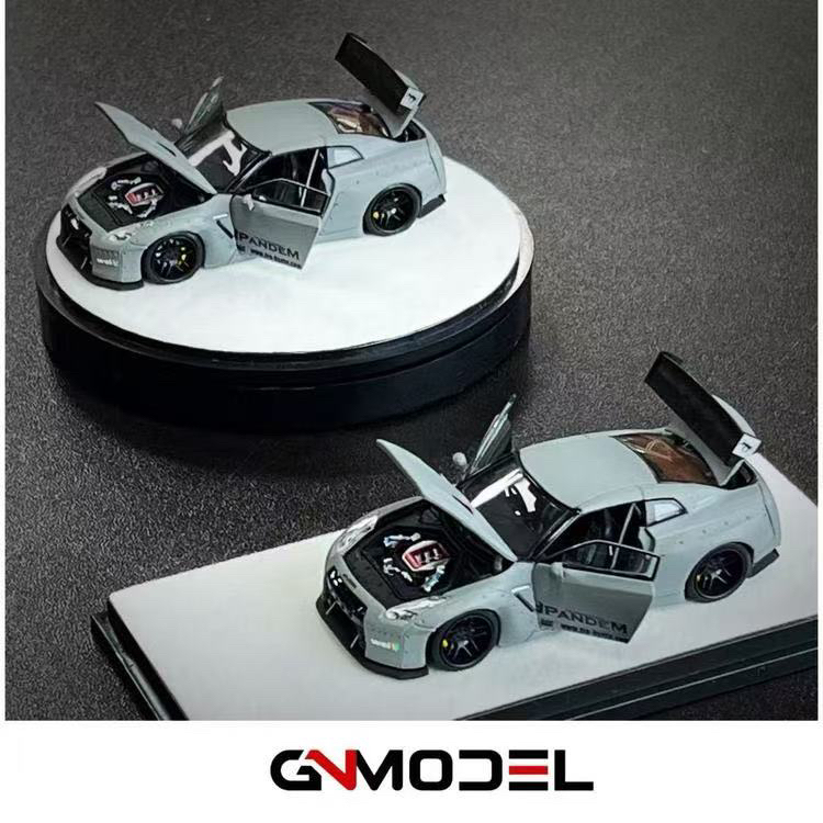 PGM 1:64 尼桑 GTR R35 PANDEM 火箭兔 战斗灰 仿真汽车模型