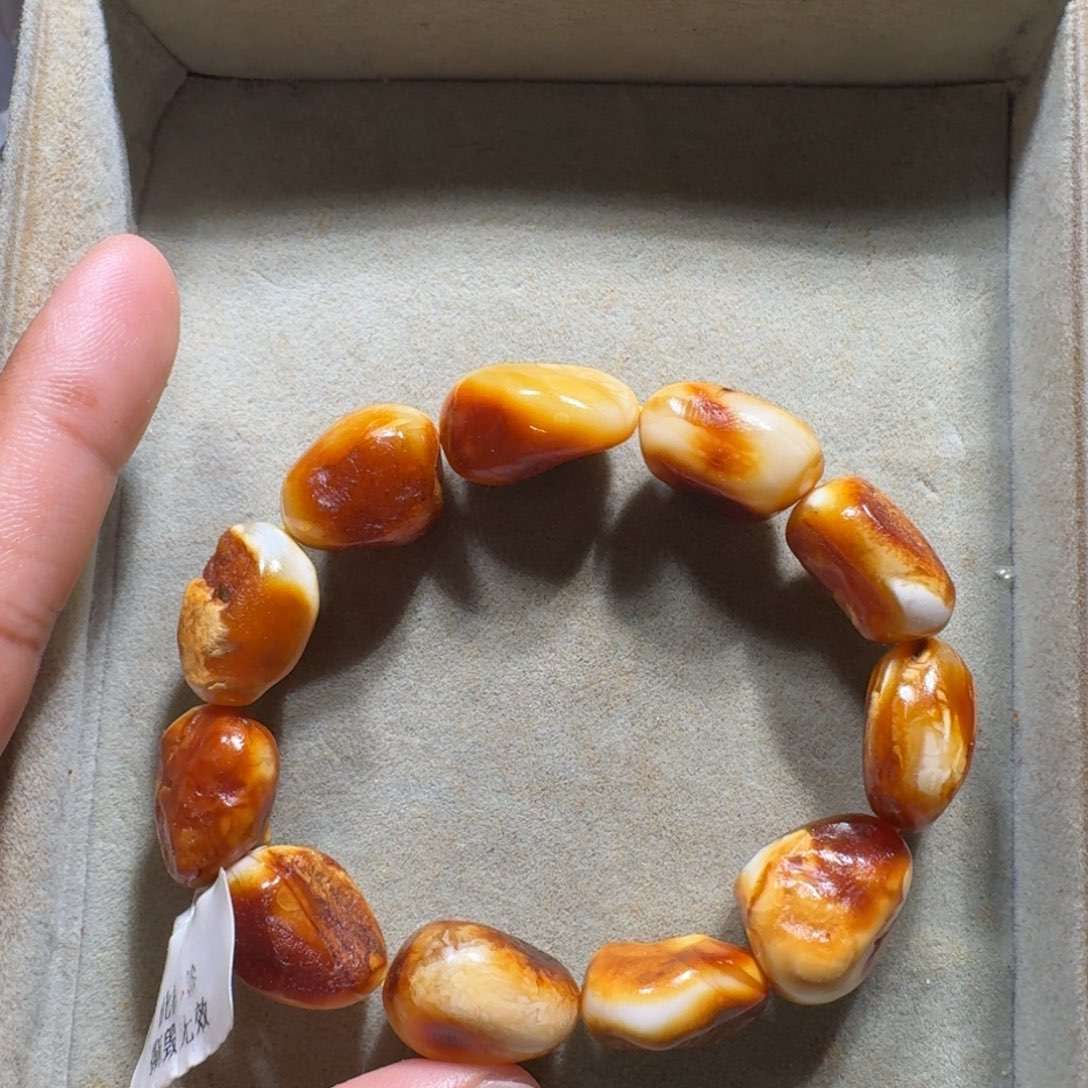 定制琥珀未镶嵌定制