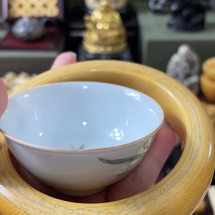 宝***玉瓷片精致雕刻工艺品