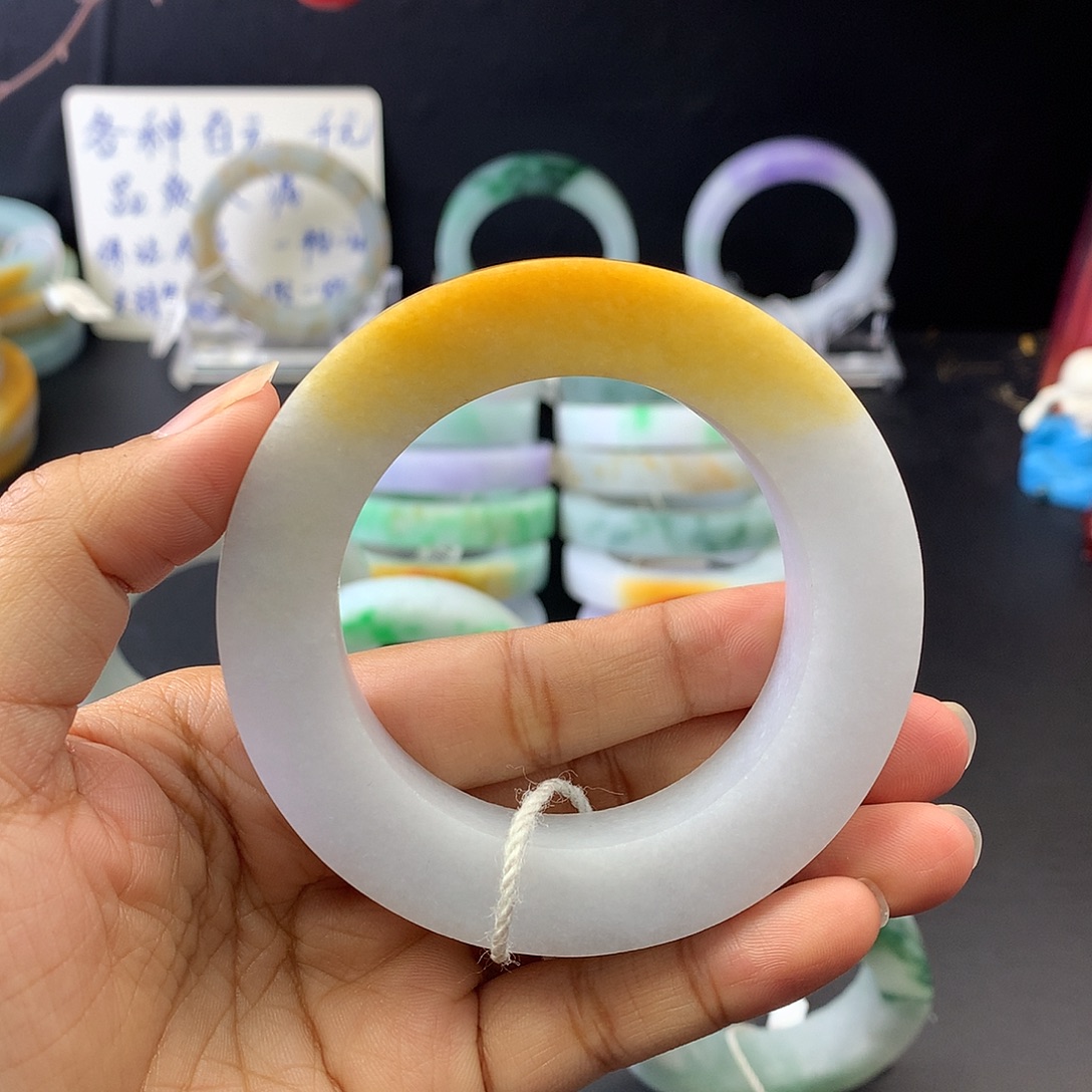 定制翡翠未镶嵌正圈