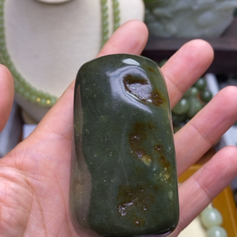 【闪购商品】未镶嵌和田玉把件月***明