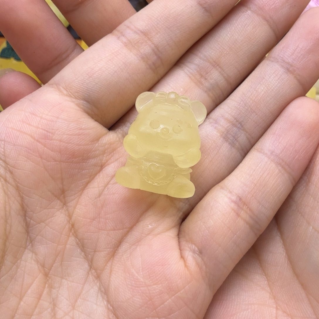 蜜蜡未镶嵌珠宝奇石