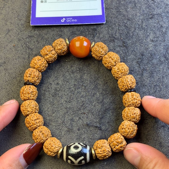 金刚菩提吊坠手串