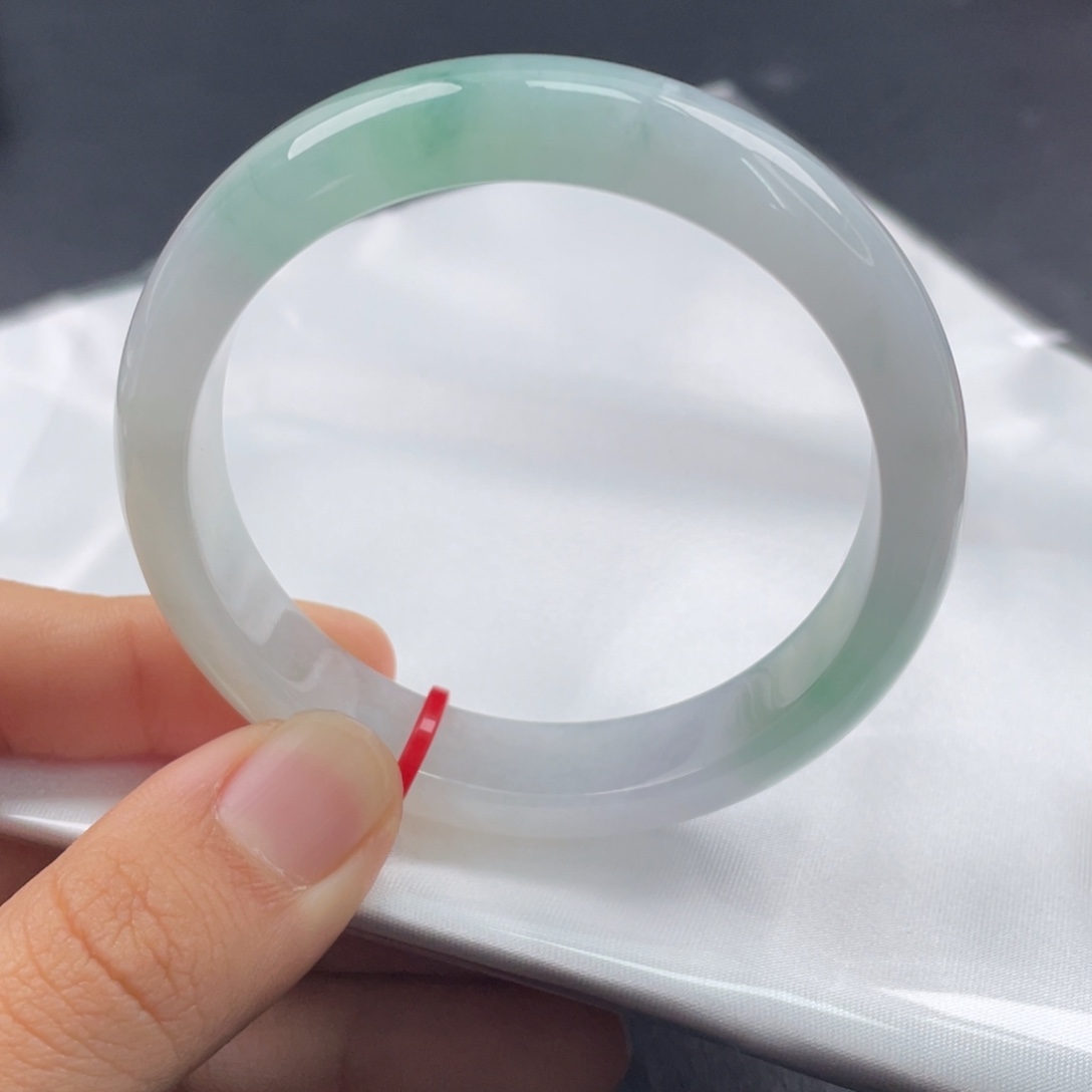 健***宝翡翠未镶嵌手镯52正圈