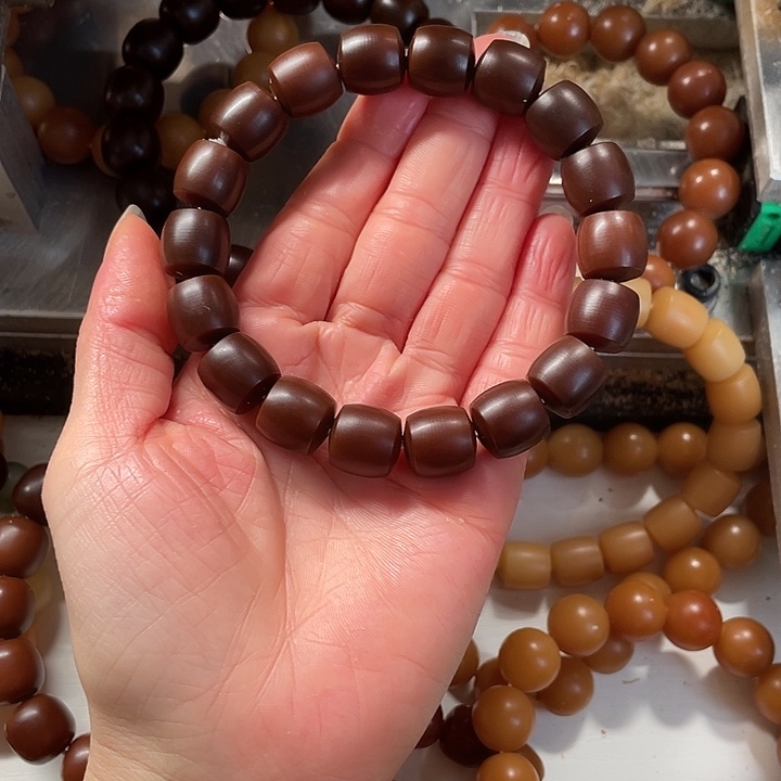 楼***阮吊坠菩提根/象牙果