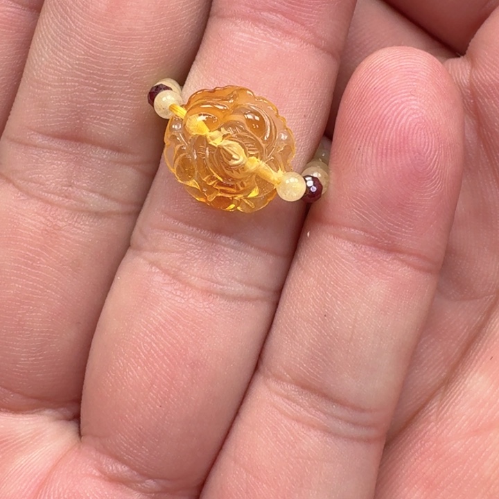 琥珀未镶嵌珠宝奇石